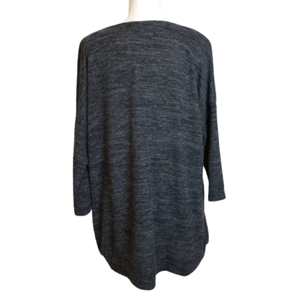Torrid dark heathered grey 3/4 sleeve shirt, tag size 0 (Large) - Picture 2 of 6